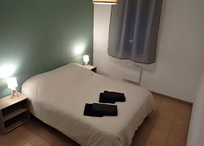 Appartamento Proche Cite Medievale Et Centre - Parking Prive *